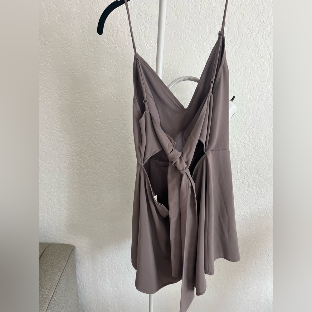 Romper - Picture 3 of 7